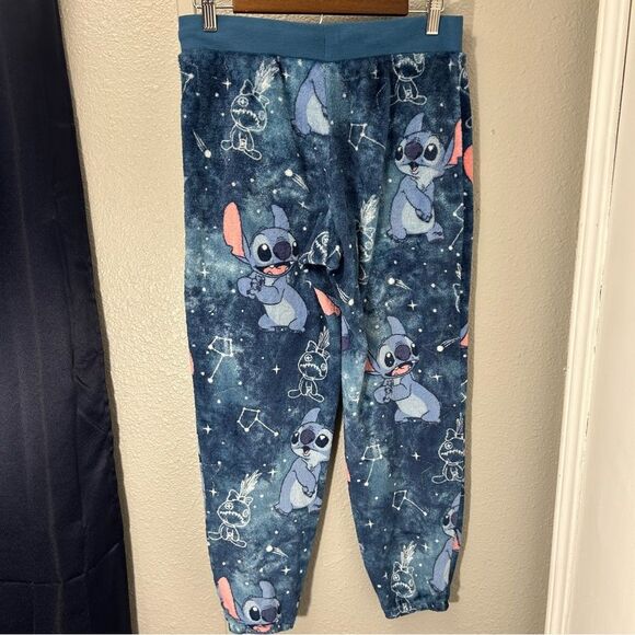 Disney Women’s Pajamas Lilo & Stitch Fleeced Jogggers Size Small - Picture 9 of 15